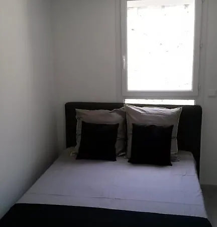 Safranier Townhouse شقة *