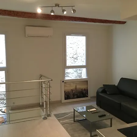 Daire Safranier Townhouse *