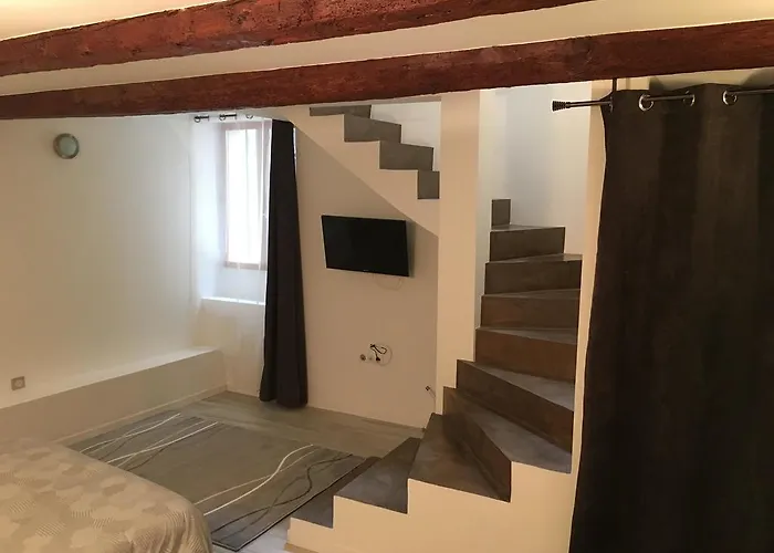 Safranier Townhouse Apartmán